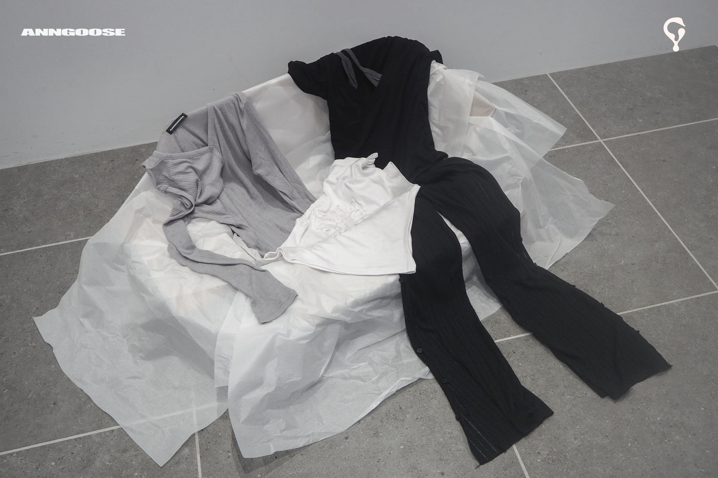ARCHIVE SELECT PACK - (4 ITEMS)
